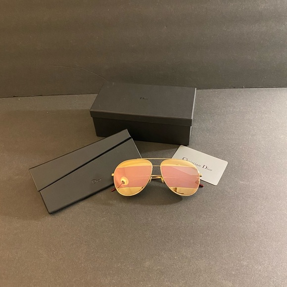 Dior Accessories - 🤩DIOR Split1 Aviator Sunglasses EUC🤩